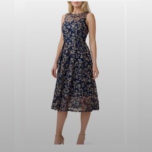 New Papell studio Navy & Gold Floral Lace Midi Dress